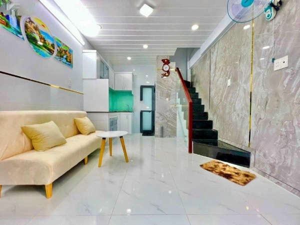 Bán gấp nhà 3 tầng 65 m² tại Đường Quang Trung, Phường Hiệp Phú, Quận 9, Hồ Chí Minh